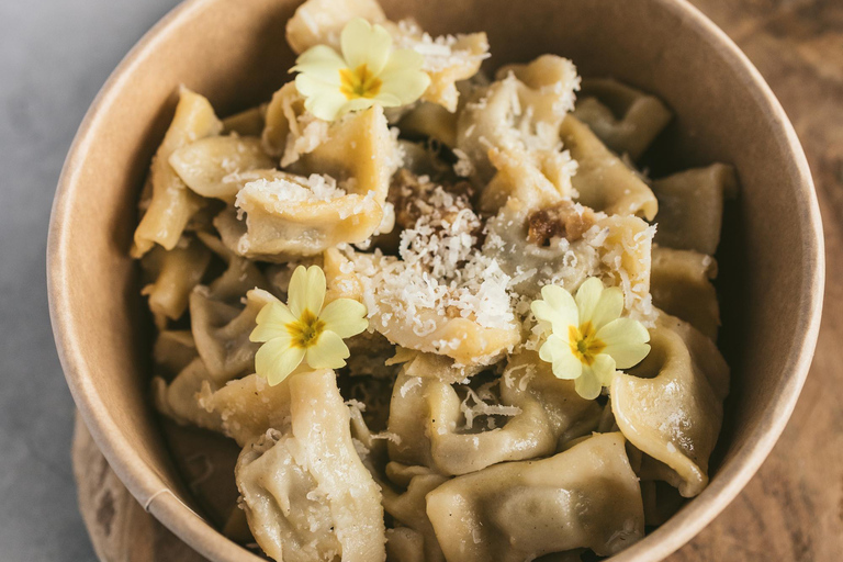 Bled Winter Trip: Vintgar Gorge Waterfall &amp; Slovenian Lunch