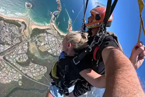 Coffs Harbour: Ground Rush Skydive