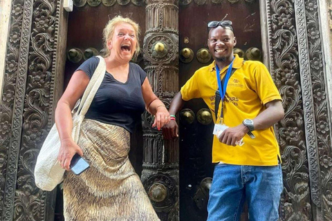 Stone Town Historical Walking Tour & Freddie Mercury Visit Stone Town Walking Tour with Local Guide