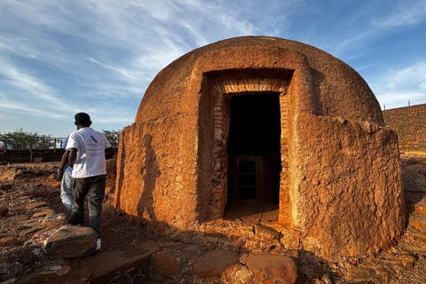 Cidade Velha - Private Tour to the First Historic City on Santiago Island Old Town - Private Tour to the First Historic City on Santiago Island