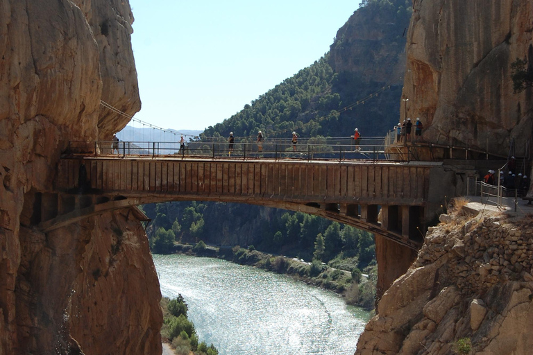 From Fuengirola: Caminito del Rey Guided Day Trip From Fuengirola