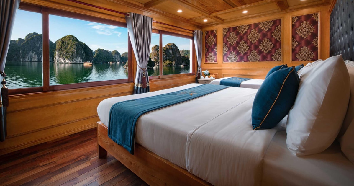 Ninh Binh: 2D1N Lan Ha Bay boutique cruises with a small group