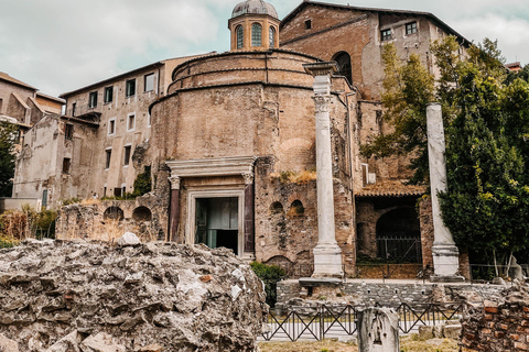 Roma: Colosseo, Foro Romano e Palatino 10 pax