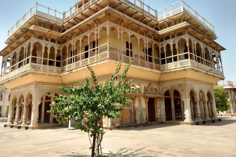 JAIPUR HERITAGE TOUR MIT ORTSKUNDIGEM GUIDE