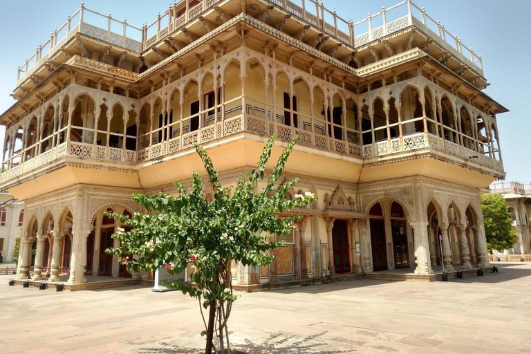 JAIPUR HERITAGE TOUR MIT ORTSKUNDIGEM GUIDE