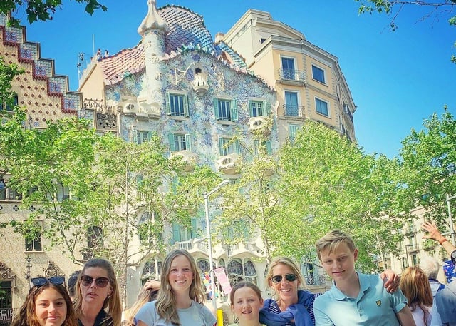 Barcelona: Tour a pie por las Ramblas, el Gótico y la Arquitectura de Gaudí