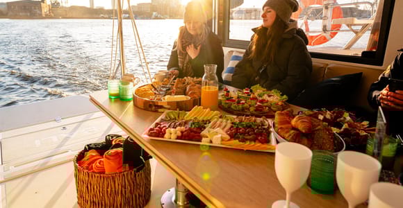 Danzig/Sopot: Frühstückskreuzfahrt auf einem Katamaran