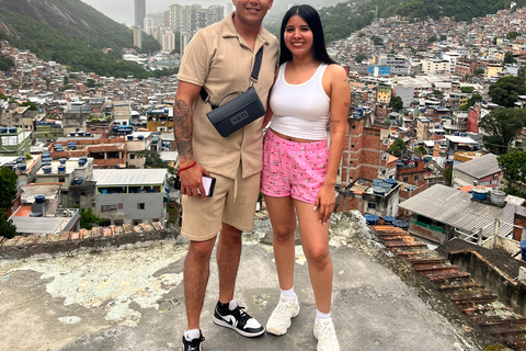 Rio de Janeiro: Rocinha Favela Drone Video