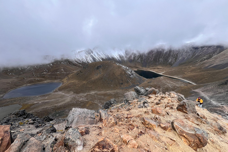 From Mexico city: Hike in Toluca's mountain (private tour) Toluca's Snowy Mountain: Private 8 kilometers Hike