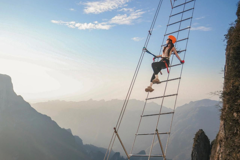 تشانغجياجيه: تلفريك جبل تشيشينغ ومنصة زجاجيةتشانغجياجيه: تلفريك جبل تشينغشينغ والمنصة الزجاجية