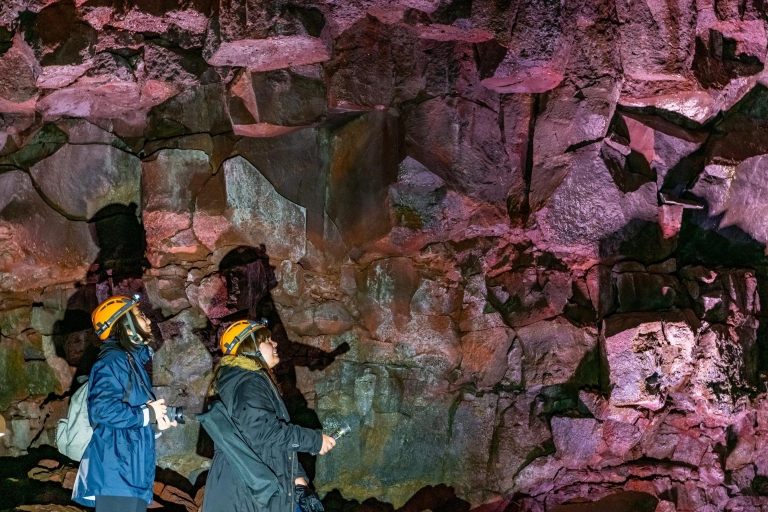 Islandia: Przygoda dla małych grup w jaskini lawowejWycieczka z odbiorem z Reykjaviku