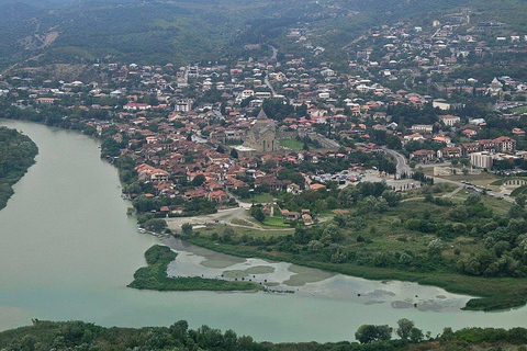Private Day Tour from Kutaisi to Mtskheta and Tbilisi
