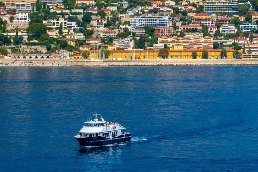 Nizza: Sightseeing-Bootsfahrt nach Villefranche-sur-Mer. Foto: GetYourGuide Nizza: Sightseeing-Bootsfahrt nach Villefranche-sur-Mer. Foto: GetYourGuide