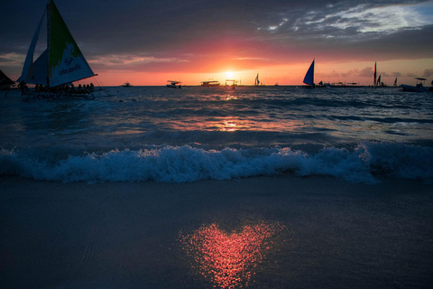 Boracay: Paraw zeilen met foto's1 uur vroeg in de middag paraw zeilen (vóór 15.00 uur)