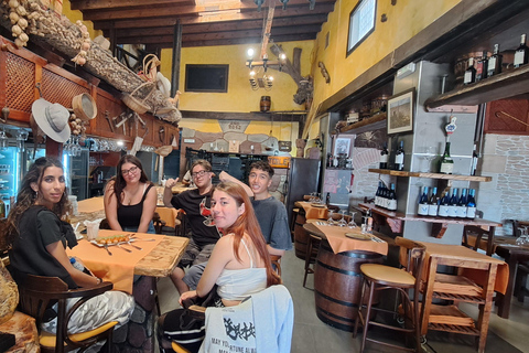 Corralejo: passeio a pé com degustação de produtos locaisCorralejo: Passeio a pé com degustação de produtos locais