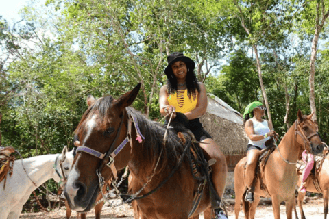 蓬塔卡纳：ATV探险与骑马之旅（含接送服务）