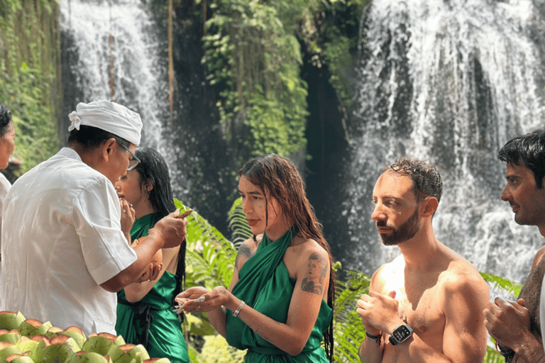 Taman Beji Griya Waterfall: Holy Bathing/Soul Retreat RitualTour with Transfer from Ubud Area