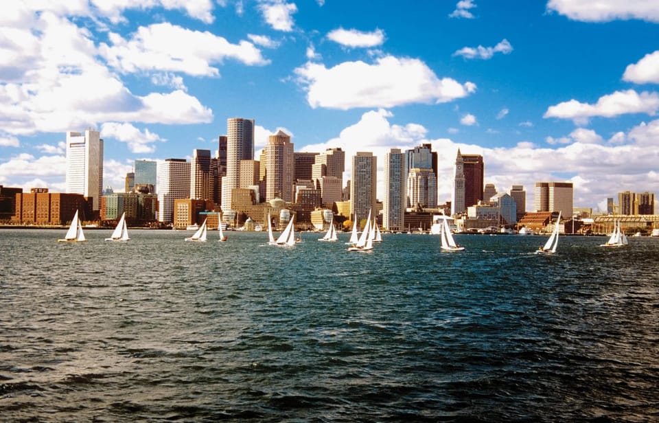 Boston: BOS Airport Private Transfer to Boston Downtown image 3