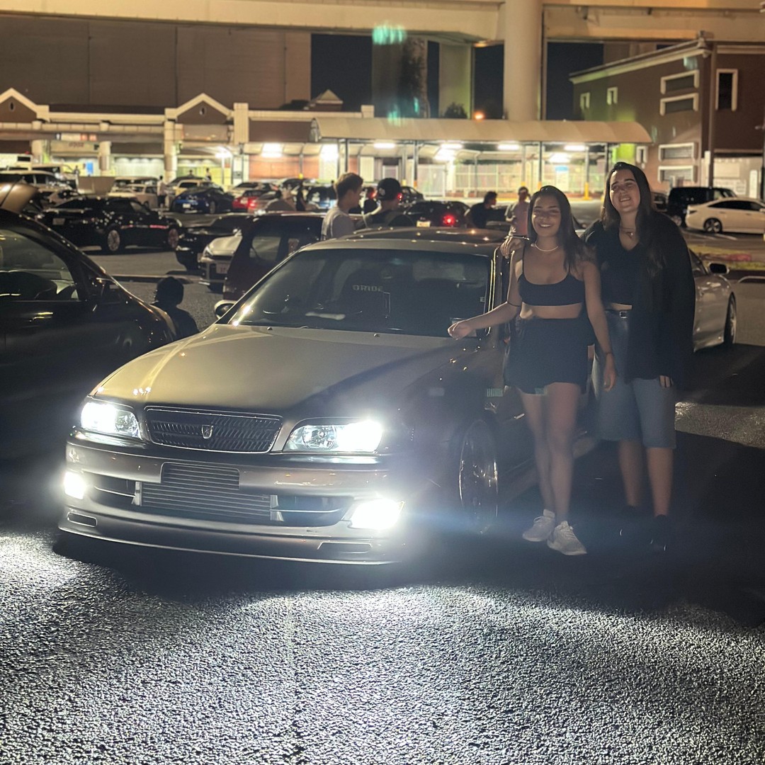 Daikoku Night Car Tour – VIP GT-R & Tuned Chaser Ride | GetYourGuide