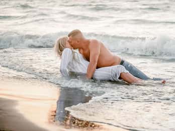 Kos: Beach Photo Shoot