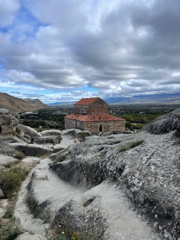 Mtskheta-Jvari, Gori en Uplistsikhe vanuit Tbilisi