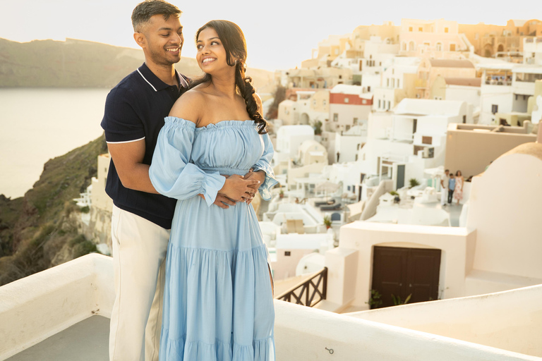 The Art of Santorini Light in Oia by Rey 1 HOUR FAMILY OIA