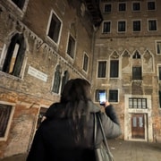 Venice: Ghosts, Crimes & Legends Sunset Tour with Spritz