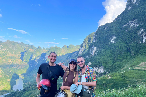 4 jours et 3 nuits à travers la boucle de Ha Giang