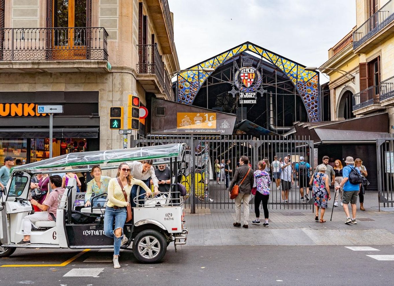 Barcelona: Privat tur med Eco Tuk Tuk