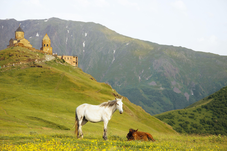 Tbilisi: Kazbegi Adventure With Overnight & Return Transfer