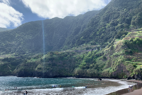 Madeira West Tour - Les piscines naturelles de lave de Porto Moniz