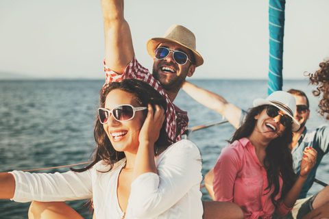 Champagne & Lobster Snorkeling Cruise