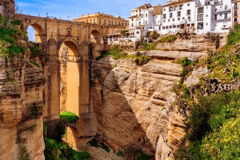 Depuis Séville : Ronda, ville blanche de Setenil et mirador de Zahara