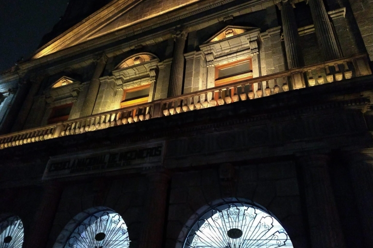 Meksyk: Nocna wycieczka autobusem piętrowymNocna wycieczka autobusem piętrowym