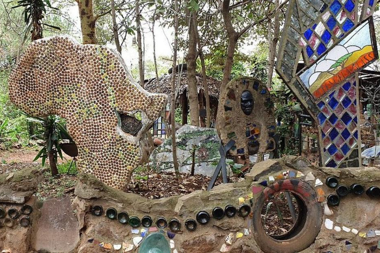 Nairobi: Day Trip to Kitengela Glass and Sculpture Studio