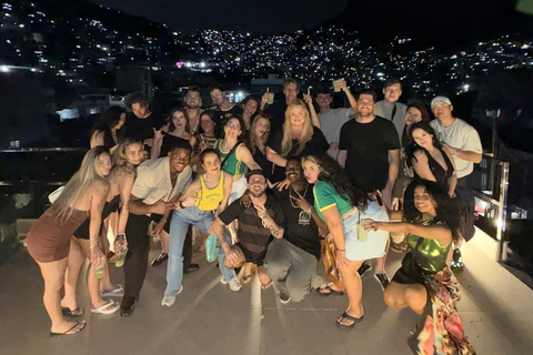 Pubcrawl & Real Favela Party in Rocinha with Locals