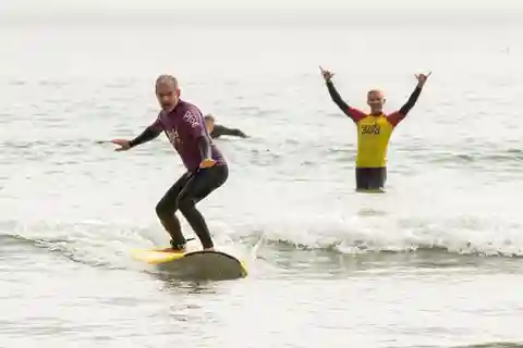 Group Surf Lesson