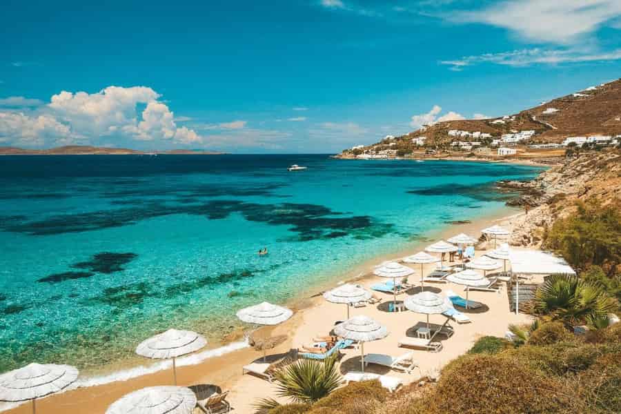 Mykonos: Entspannende Bootsfahrt mit Mittagessen & Getränken. Foto: GetYourGuide Mykonos: Entspannende Bootsfahrt mit Mittagessen & Getränken. Foto: GetYourGuide
