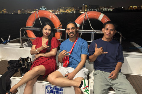 Manila night cruise, night life, foodie tour and 3d theather Solo traveller