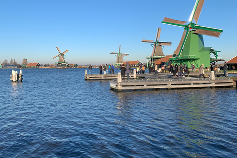 Amsterdam: Live-Guided Zaanse Schans & Cheese Tasting Tour Tour in Spanish