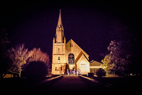 Excursión a pie por Hahndorf After Dark con comida incluida