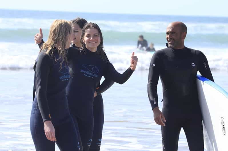 Taghazout : cours de surf en groupe avec équipement - surf
