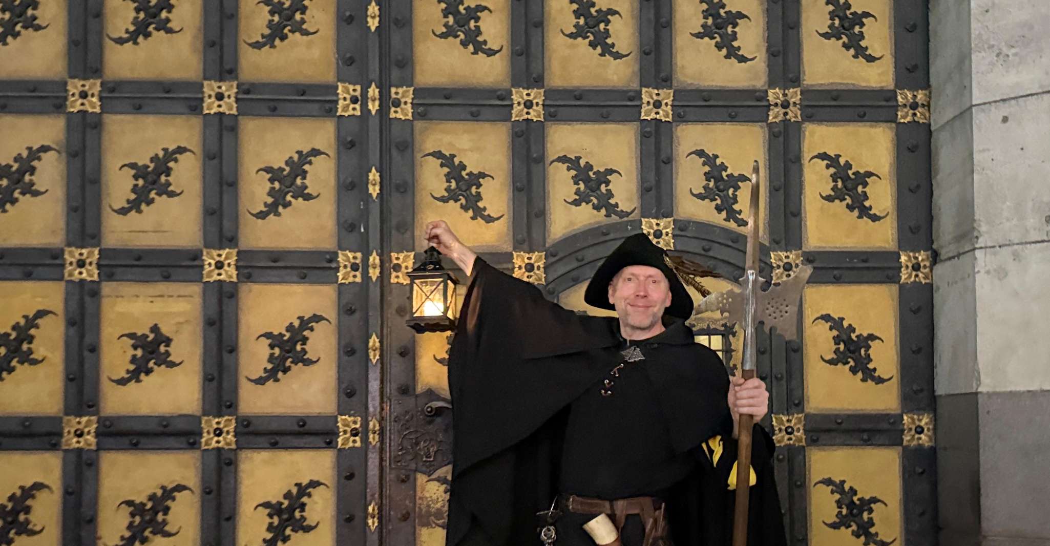 Munich: Night Watchman Walking Tour photo 11