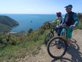 E bike Excursions and Lunch in Monte Capanne