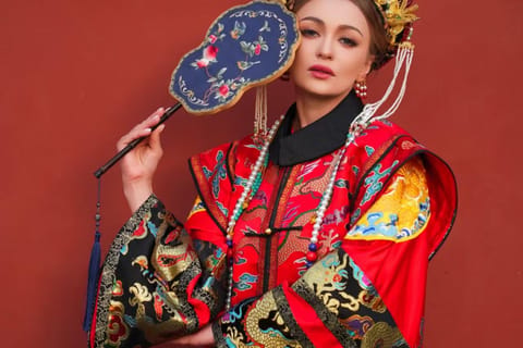 Beijing: Star in Your Own Dynasty Hanfu Photoshoot