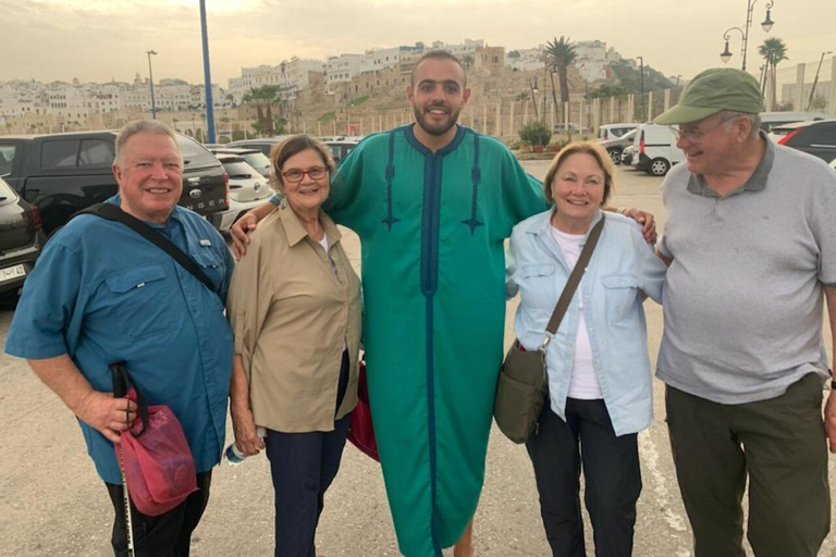 Excursión Privada a Tánger Recogida en el Barco de Crucero Todo IncluidoExcursión Privada de Día Completo por Tánger con Recogida en el Barco de Crucero