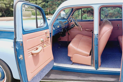 Colonia del Sacramento: 1939 Nash Ambassador Private Tour