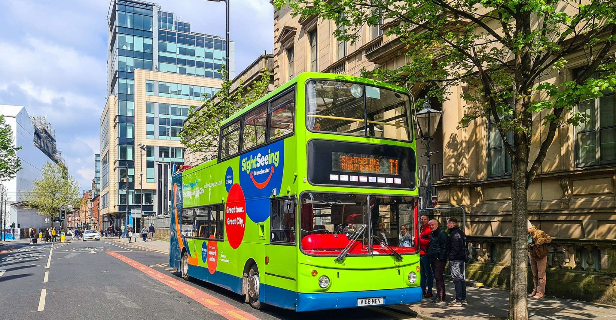 Manchester, City Bus Tour - Housity