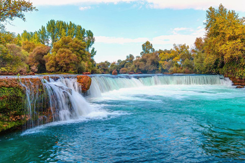 Gran Bazar di Manavgat con tour in barca e cascate