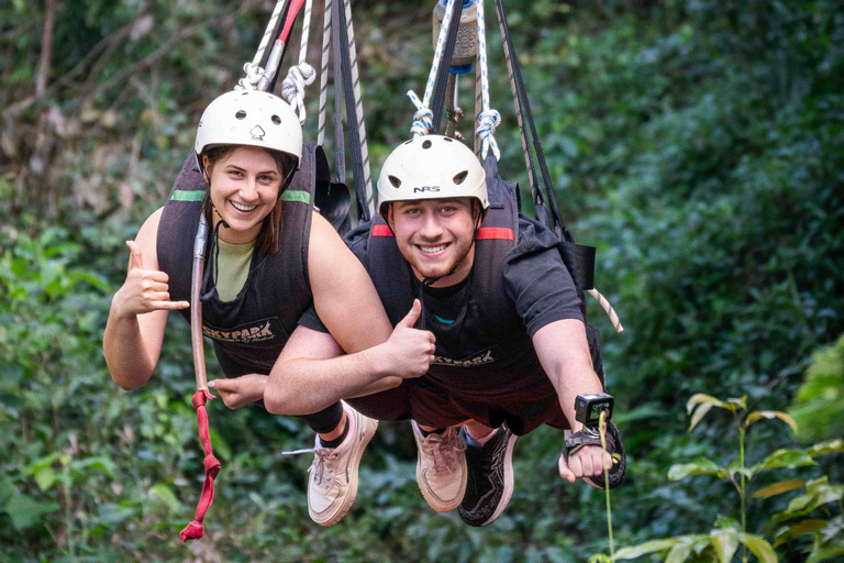 Combo Salto Bungy y Columpio Gigante